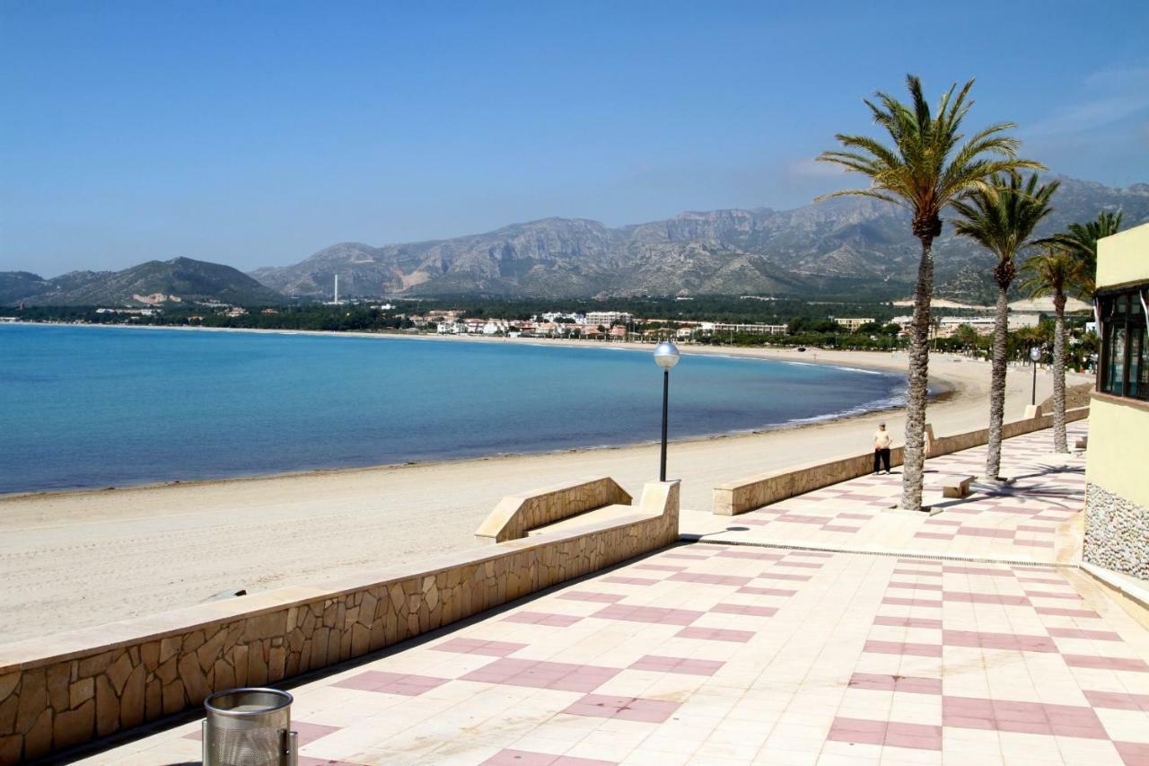 Casa Alegria Villa Calafat Luaran gambar
